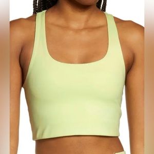 Girlfriend Collective Paloma Sports bra (butterfly)